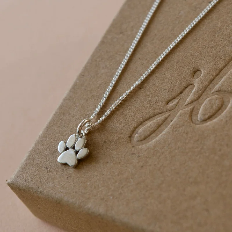 vintage-style necklaces for women -Dog Paw Charm Necklace