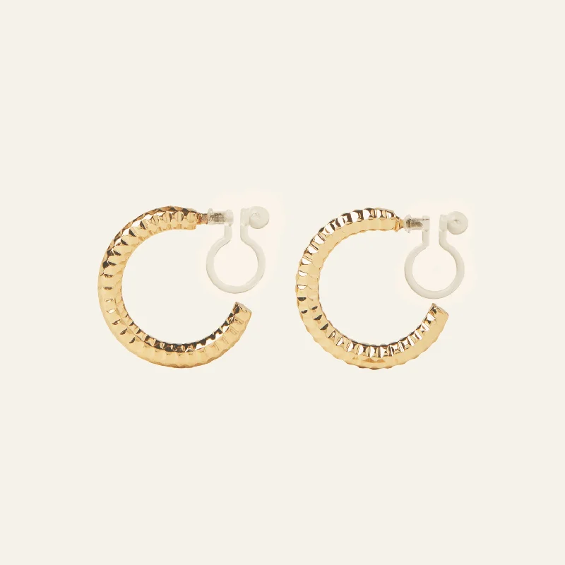 custom earrings for women -Ribbed Hoop Clip On Earrings in Gold