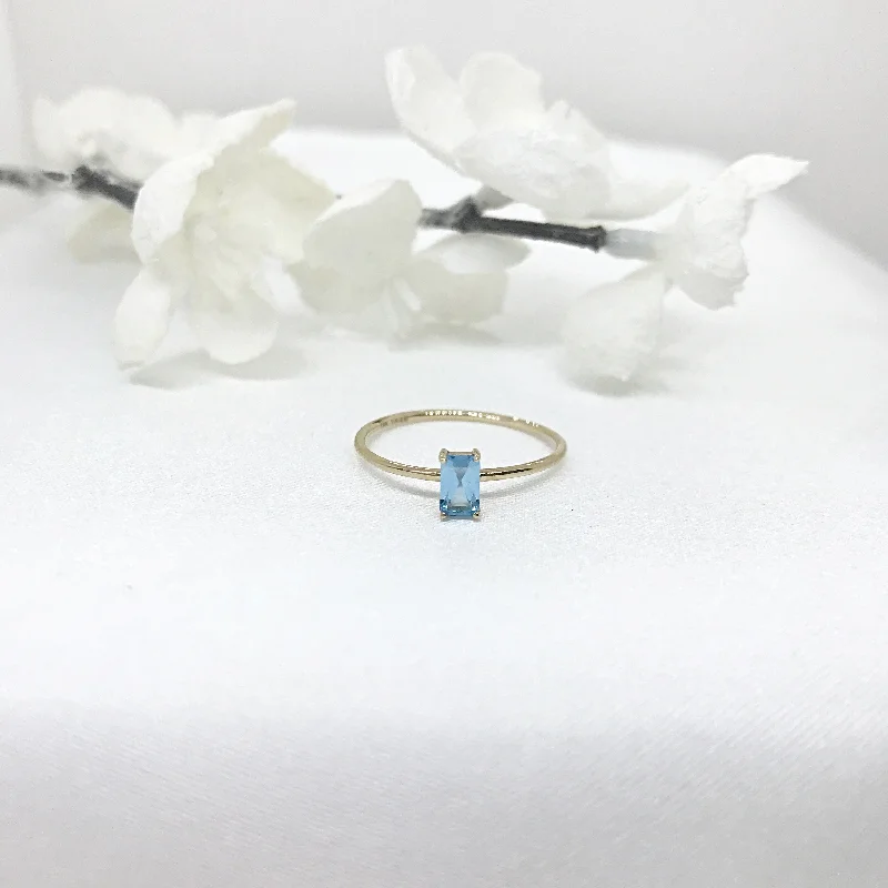 custom engagement rings -10k Gold Emerald Cut Birthstone Ring