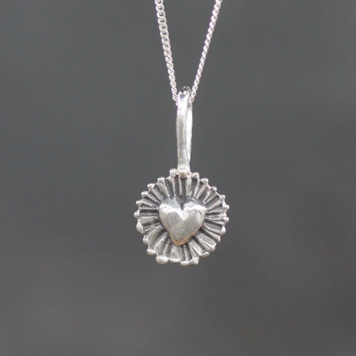 dainty gold necklaces for women -Shining Heart Pendant